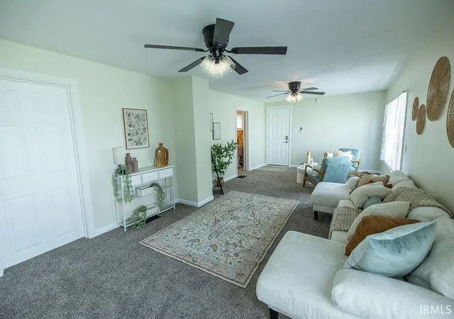 Photo 4 of Manufactured home for sale at 523 W Commercial St, Hartford City, IN 47348 | MLS# 202631005 | Listing updated on 2026-09-14