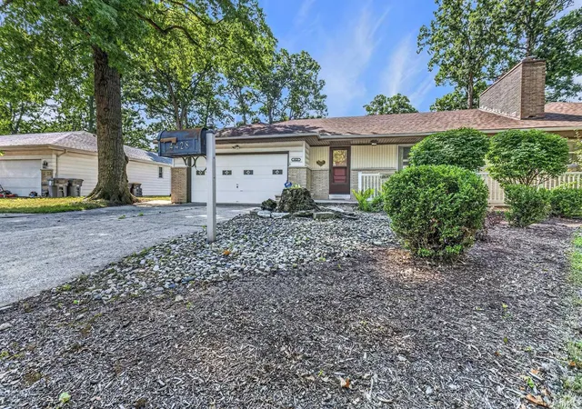 Photo 2 of Manufactured home for sale at 4428 Bradwood Ter, Fort Wayne, IN 46815 | MLS# 202631006 | Listing updated on 2026-09-23