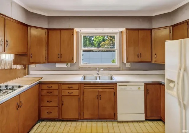 Photo 4 of Manufactured home for sale at 4428 Bradwood Ter, Fort Wayne, IN 46815 | MLS# 202631006 | Listing updated on 2026-09-23