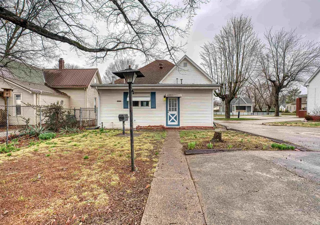 Photo 4 of Manufactured home for sale at 423 N 3rd Street, Boonville, IN 47601 | MLS# 202631018 | Listing updated on 2026-07-31