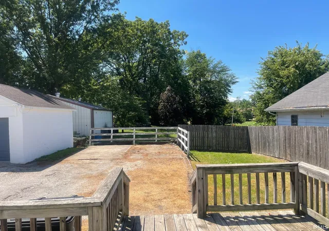 Photo 2 of Manufactured home for sale at 1005 North St, Bedford, IN 47421 | MLS# 202631029 | Listing updated on 2026-07-31
