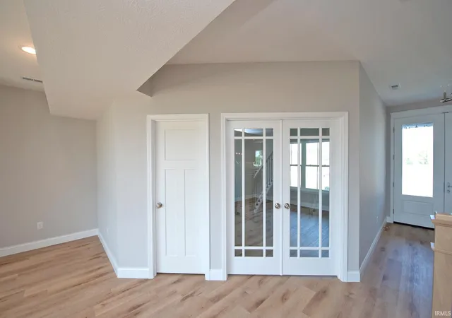 Photo 3 of Manufactured home for sale at 401 Carlton Dr, West Lafayette, IN 47906 | MLS# 202631036 | Listing updated on 2026-09-09