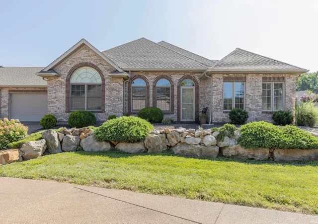 Photo 1 of Sale Pending at 8127 Wolf Crk Ct, Evansville, IN 47712 | MLS# 202631056 | Listing updated on 2026-08-31