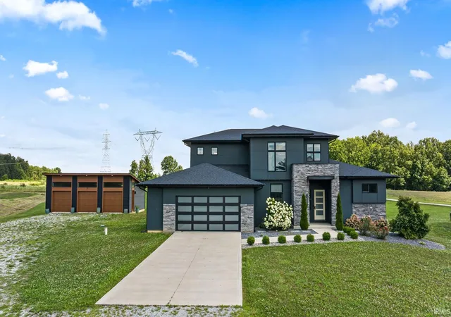 Photo 1 of Manufactured home for sale at 14277 Aboite Rd, Roanoke, IN 46783 | MLS# 202631058 | Listing updated on 2026-07-31