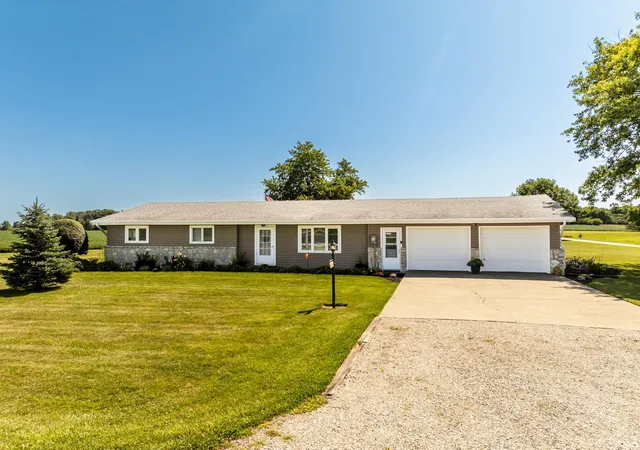 Photo 1 of Sale Pending at 4800 N Cr 500 E, Albany, IN 47320 | MLS# 202631059 | Listing updated on 2026-08-04