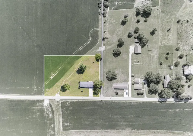 Photo 3 of Sale Pending at 4800 N Cr 500 E, Albany, IN 47320 | MLS# 202631059 | Listing updated on 2026-08-04