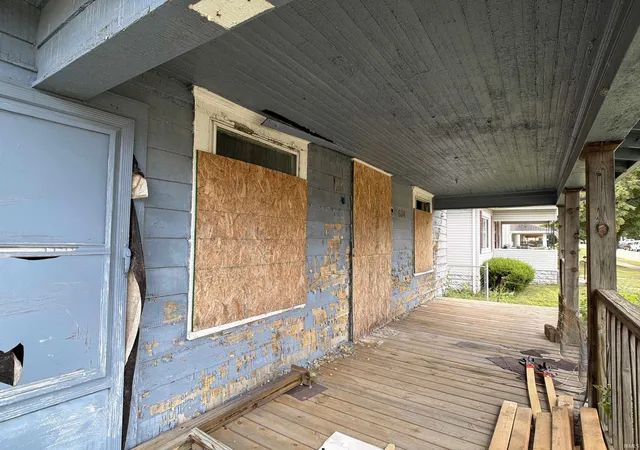Photo 3 of Sale Pending at 634 S 21st Street, New Castle, IN 47362 | MLS# 202631072 | Listing updated on 2026-08-03