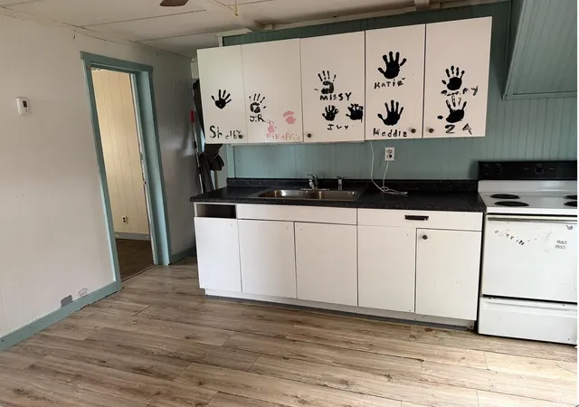 Photo 3 of Manufactured home for sale at 118 S Clay St, Oakland City, IN 47660 | MLS# 202631094 | Listing updated on 2026-08-17