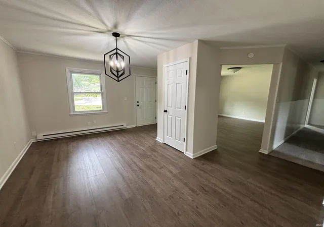 Photo 4 of Manufactured home for sale at 124 Rolling Hills Ave, Columbia City, IN 46725 | MLS# 202631116 | Listing updated on 2026-09-17