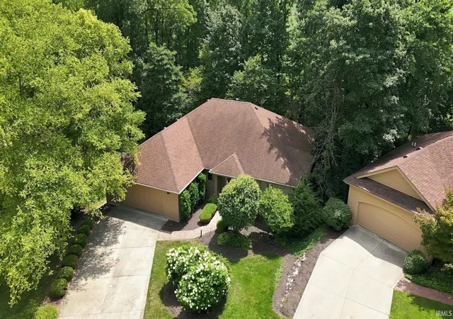 Photo 2 of Sale Pending at 10529 Woodland Ridge, Fort Wayne, IN 46804 | MLS# 202631126 | Listing updated on 2026-08-19