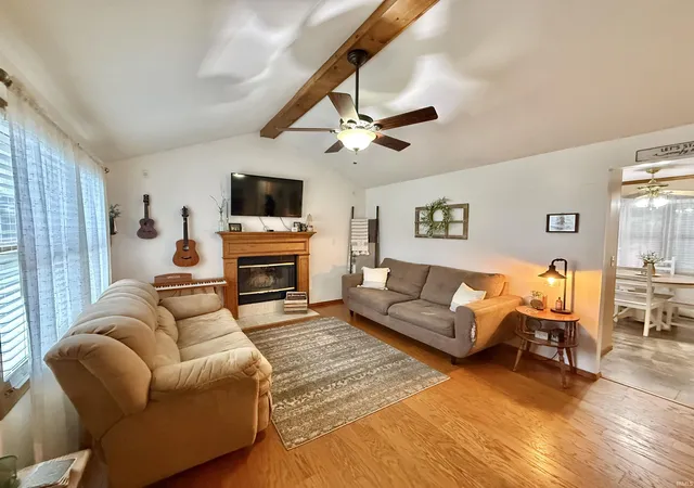 Photo 2 of Sale Pending at 7502 Meridian Ave, Evansville, IN 47715 | MLS# 202631142 | Listing updated on 2026-08-03