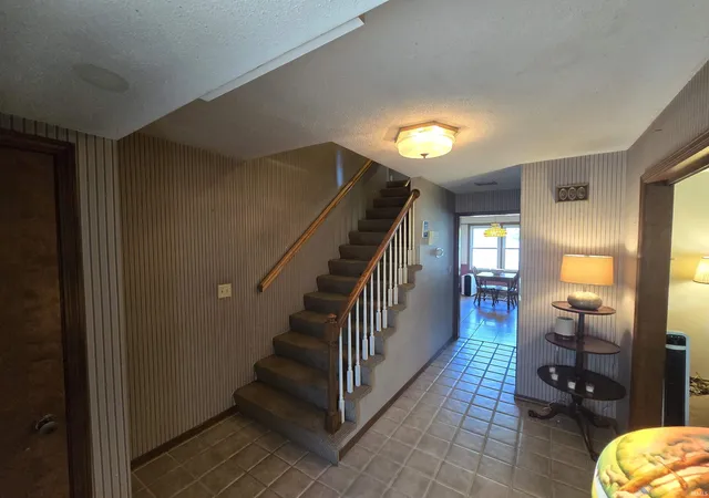 Photo 3 of Manufactured home for sale at 3008 W Twickingham Dr, Muncie, IN 47304 | MLS# 202631146 | Listing updated on 2026-09-14