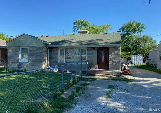 Photo 1 of Sale Pending at 5414 E 16th Street, Indianapolis, IN 46218 | MLS# 202631157 | Listing updated on 2026-08-17