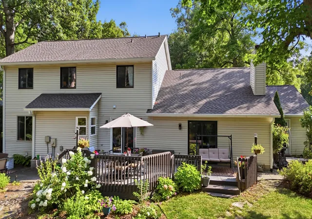 Photo 3 of Manufactured home for sale at 3310 Oak Borough Run, Fort Wayne, IN 46804 | MLS# 202631179 | Listing updated on 2026-10-06