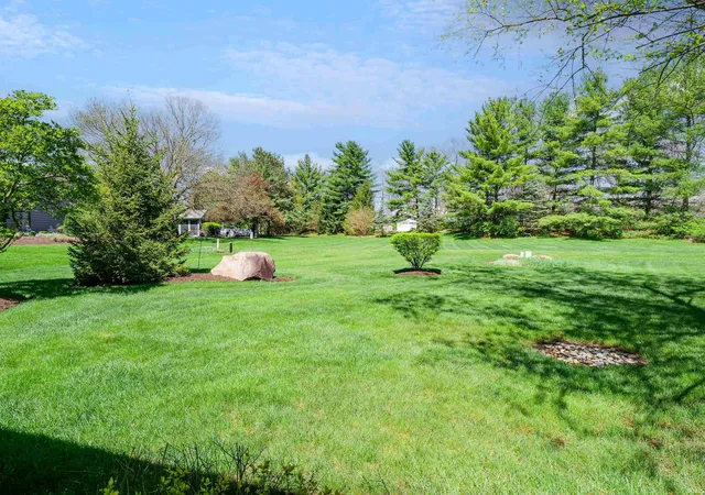 Photo 4 of Sale Pending at 6518 E Cnl Pointe Ln, Fort Wayne, IN 46804 | MLS# 202631197 | Listing updated on 2026-09-18