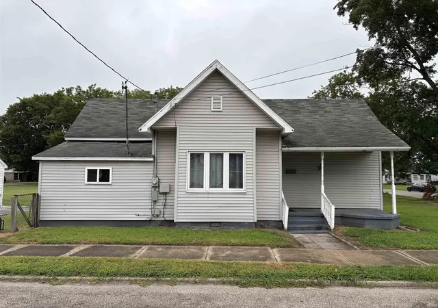 Photo 1 of Manufactured home for sale at 102 W Swartzel Ave, Vincennes, IN 47591 | MLS# 202631214 | Listing updated on 2026-08-01