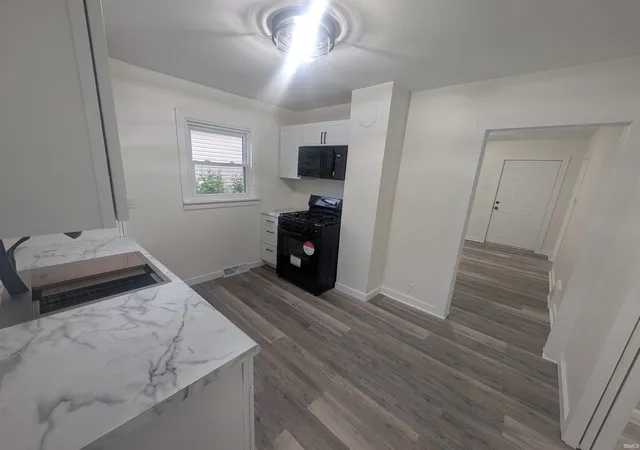Photo 3 of Manufactured home for sale at 502 S 34th Street, South Bend, IN 46615 | MLS# 202631218 | Listing updated on 2026-09-10