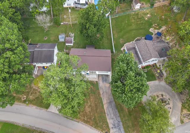 Photo 2 of Manufactured home for sale at 338 Eastwood Dr, Bedford, IN 47421 | MLS# 202631234 | Listing updated on 2026-09-14