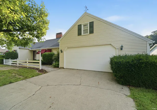 Photo 4 of Manufactured home for sale at 819 Preston St, Lafayette, IN 47905 | MLS# 202631260 | Listing updated on 2026-09-30