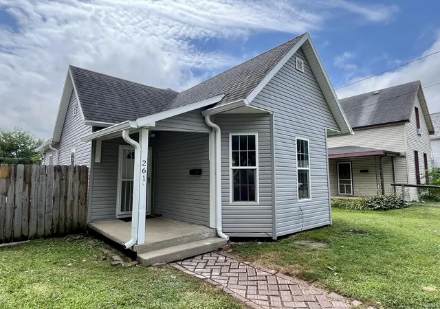 Photo 3 of Manufactured home for sale at 261 W 8th Street, Peru, IN 46970 | MLS# 202631263 | Listing updated on 2026-09-21