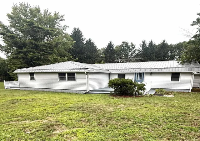Photo 1 of Sale Pending at 3035 N 1200 East Rd, Plymouth, IN 46563 | MLS# 202631266 | Listing updated on 2026-08-24