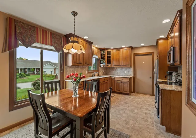 Photo 4 of Manufactured home for sale at 59214 Park Shore Dr, Elkhart, IN 46517 | MLS# 202631275 | Listing updated on 2026-09-15