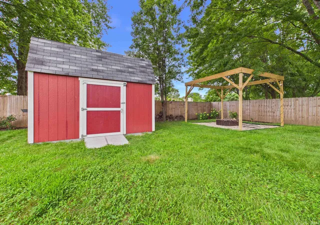 Photo 4 of Manufactured home for sale at 3920 Penny Packers Ml Rd, Lafayette, IN 47909 | MLS# 202631293 | Listing updated on 2026-08-03