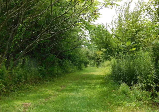 Photo 3 of Sale Pending at 1417 E 300n, Warsaw, IN 46582 | MLS# 202631316 | Listing updated on 2026-09-02