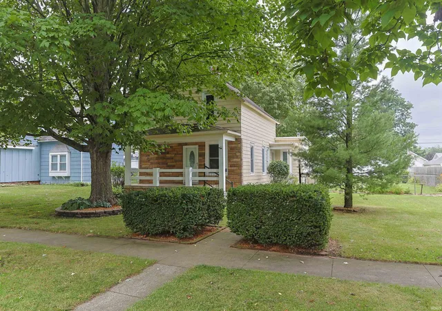 Photo 3 of Manufactured home for sale at 1017 S 26th Street, South Bend, IN 46615 | MLS# 202631330 | Listing updated on 2026-08-03