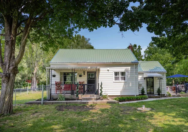 Photo 3 of Manufactured home for sale at 2116 Ludwig Rd, Fort Wayne, IN 46818 | MLS# 202631333 | Listing updated on 2026-09-16