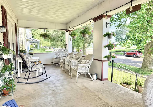 Photo 3 of Manufactured home for sale at 1108 W Spencer Ave, Marion, IN 46952 | MLS# 202631349 | Listing updated on 2026-09-12