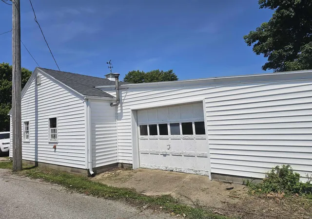 Photo 2 of Sale Pending at 106 E Beckley St, Royal Center, IN 46978 | MLS# 202631356 | Listing updated on 2026-08-21