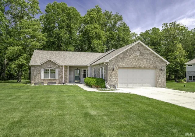 Photo 2 of Sale Pending at 1215 E Creekview Dr, Battle Ground, IN 47920 | MLS# 202631357 | Listing updated on 2026-08-26