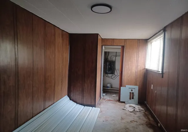 Photo 3 of Manufactured home for sale at 1410 N Elsas Ave, Evansville, IN 47711 | MLS# 202631361 | Listing updated on 2026-09-03