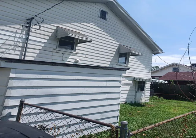Photo 10 of Manufactured home for sale at 1410 N Elsas Ave, Evansville, IN 47711 | MLS# 202631361 | Listing updated on 2026-09-03