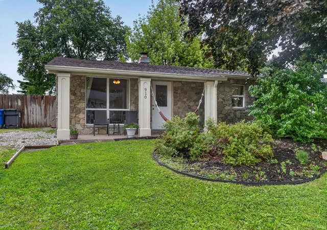 Photo 1 of Manufactured home for sale at 910 Tomahawk Blvd, Kokomo, IN 46902 | MLS# 202631365 | Listing updated on 2026-08-25