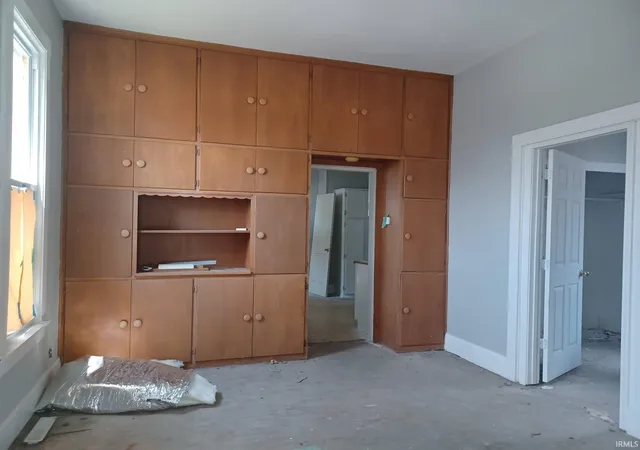 Photo 3 of Manufactured home for sale at 100 E Oregon St, Evansville, IN 47711 | MLS# 202631366 | Listing updated on 2026-09-11