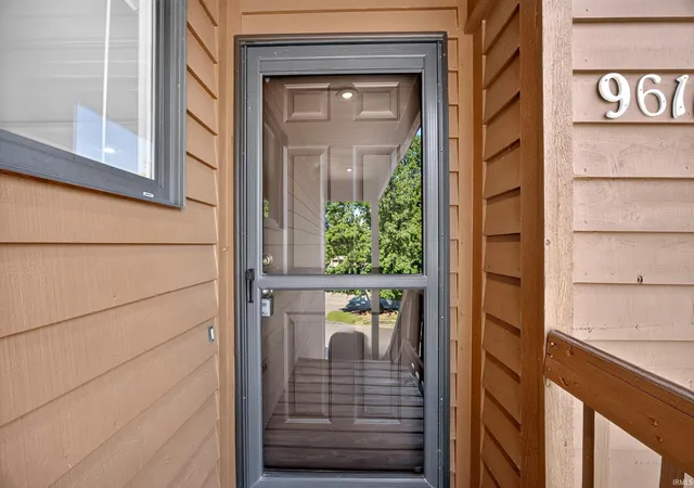 Photo 2 of Condo for sale at 9611 S Lake Ridge Dr #5, Bloomington, IN 47401 | MLS# 202631373 | Listing updated on 2026-09-14