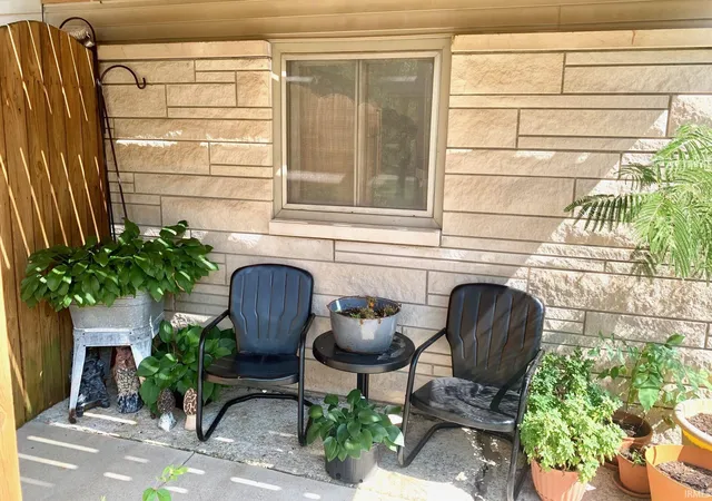 Photo 3 of Manufactured home for sale at 150 W Wayside Dr, Bloomington, IN 47403 | MLS# 202631383 | Listing updated on 2026-08-03