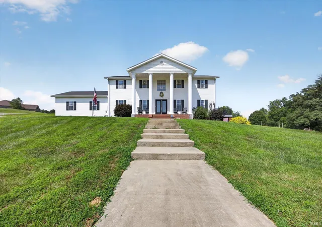 Photo 3 of Manufactured home for sale at 1435 Bellbrook Rd, Loogootee, IN 47553 | MLS# 202631396 | Listing updated on 2026-08-03