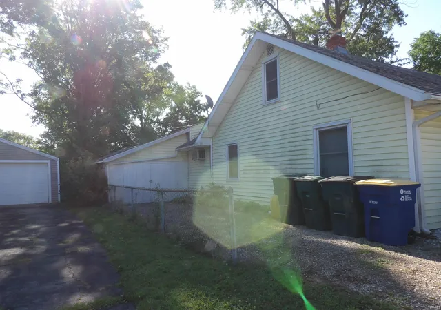 Photo 4 of Manufactured home for sale at 308 S Manning Ave, Muncie, IN 47303 | MLS# 202631421 | Listing updated on 2026-08-03