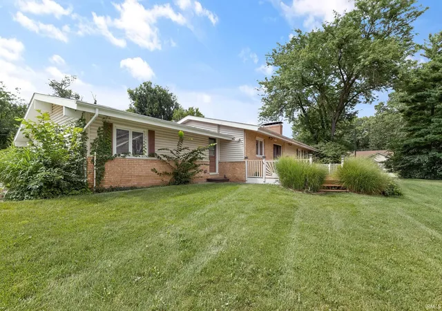 Photo 3 of Manufactured home for sale at 54074 Echo Ln, Bristol, IN 46507 | MLS# 202631425 | Listing updated on 2026-08-17