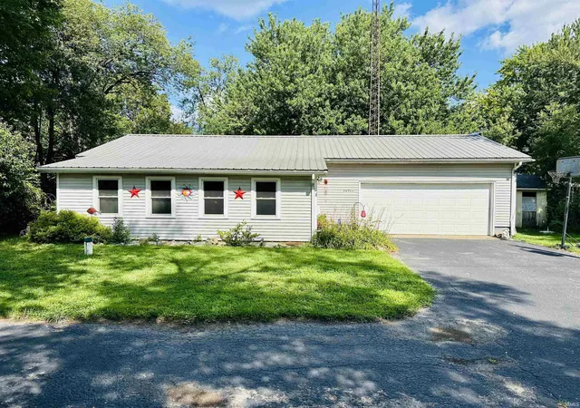 Photo 1 of Manufactured home for sale at 3634 E Conwell Dr, Monticello, IN 47960 | MLS# 202631431 | Listing updated on 2026-09-14