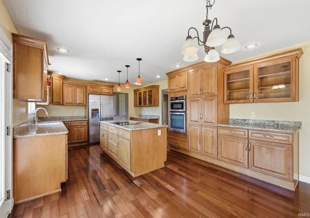 Photo 3 of Sale Pending at 22 Stone Ridge Dr, Huntington, IN 46750 | MLS# 202631462 | Listing updated on 2026-09-17