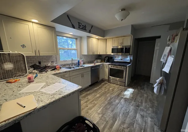 Photo 2 of Manufactured home for sale at 1923 Eagle Point Ct, South Bend, IN 46628 | MLS# 202631464 | Listing updated on 2026-08-04