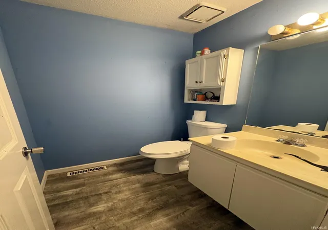 Photo 3 of Manufactured home for sale at 1923 Eagle Point Ct, South Bend, IN 46628 | MLS# 202631464 | Listing updated on 2026-08-04