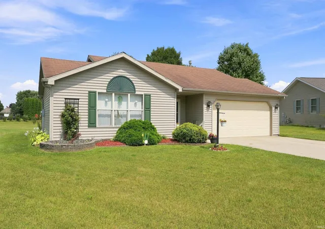 Photo 3 of Sale Pending at 308 Alexis Dr, Milford, IN 46542 | MLS# 202631465 | Listing updated on 2026-09-30