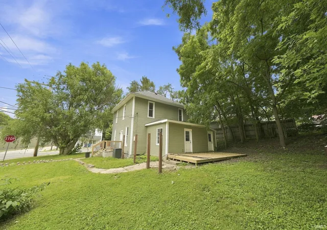 Photo 3 of Manufactured home for sale at 1310 Vernon St, Wabash, IN 46992 | MLS# 202631467 | Listing updated on 2026-08-21