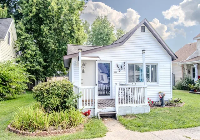 Photo 3 of Manufactured home for sale at 209 W Madison St, Swayzee, IN 46986 | MLS# 202631469 | Listing updated on 2026-09-09