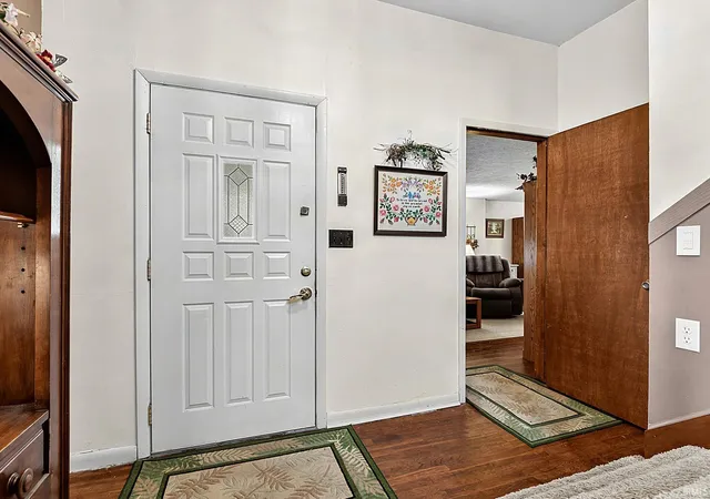 Photo 4 of Manufactured home for sale at 616 S Mill St, Fairmount, IN 46928 | MLS# 202631474 | Listing updated on 2026-10-03